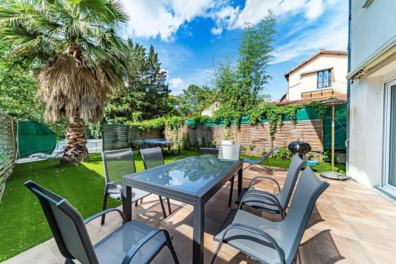 Maison Frappaz - 4 Bedrooms With Garden Villeurbanne Exteriör bild