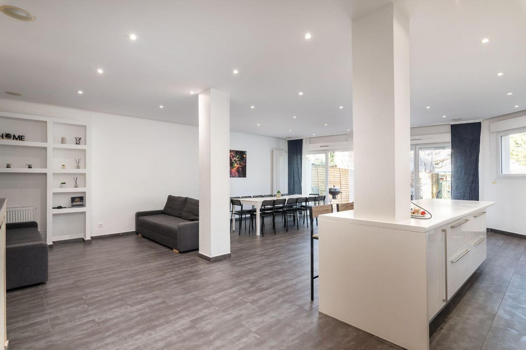 Maison Frappaz - 4 Bedrooms With Garden Villeurbanne Exteriör bild